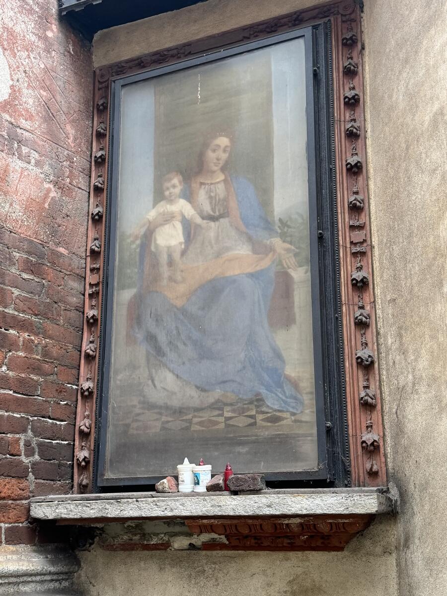 Quadro della Madonna con Gesù bambino
