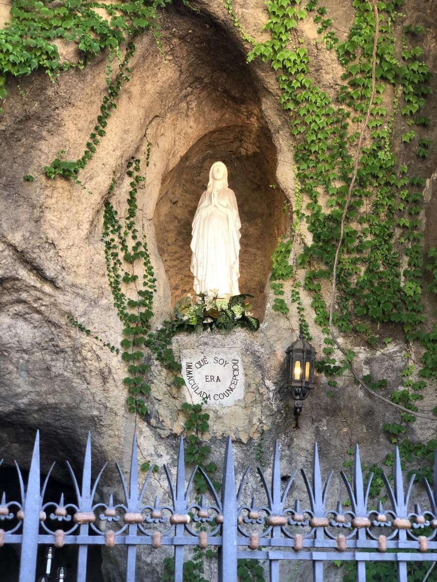 Statua della Madonna