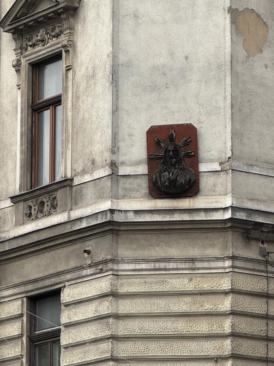 Scultura volto di Gesù