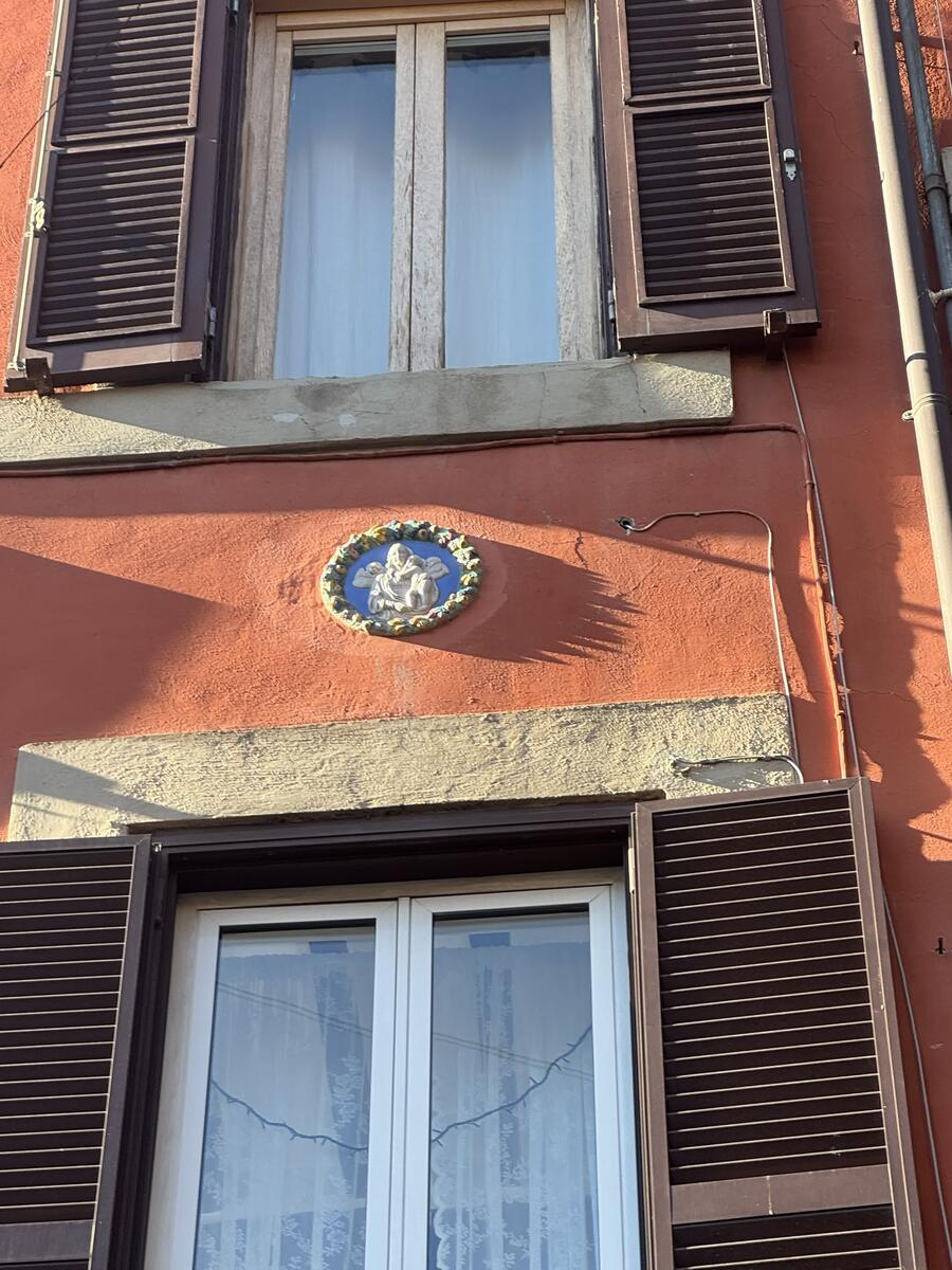 Decorazione con Statuina della Madonna