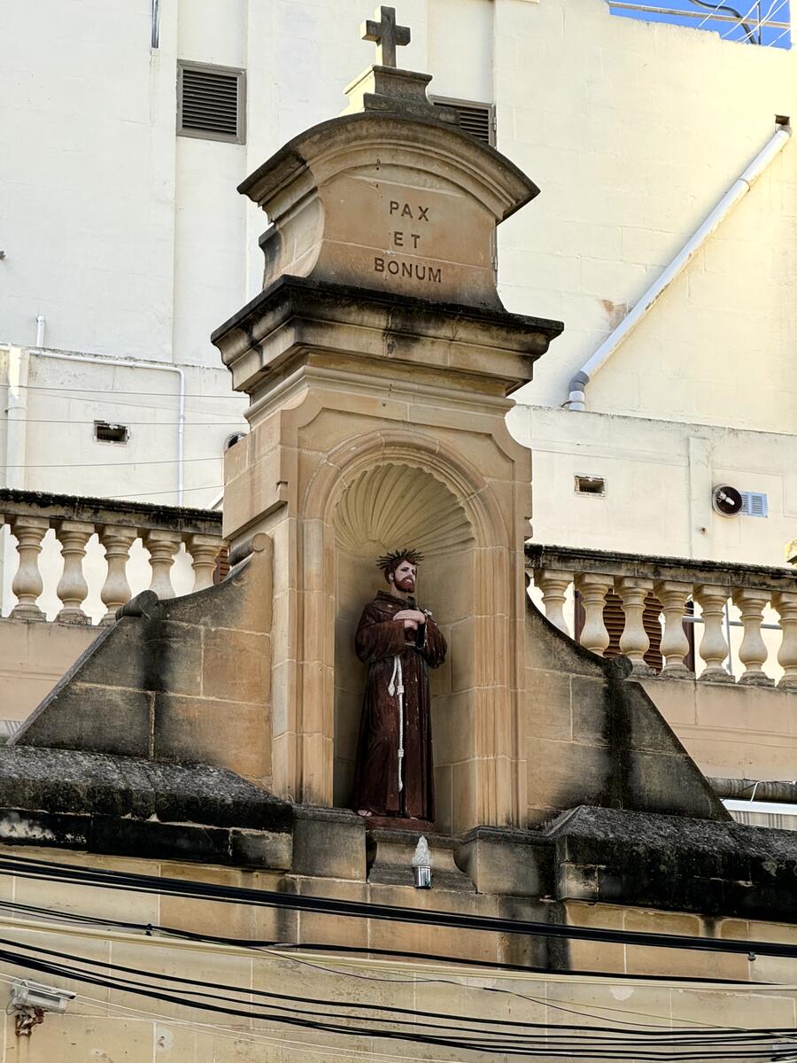 Statua di un Santo