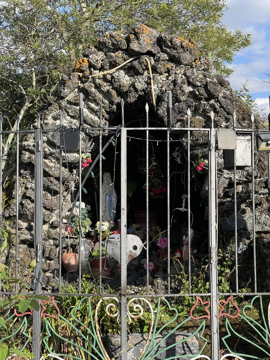 Altarina con la Madonna